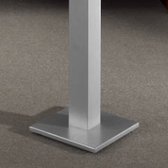 Square Monopost