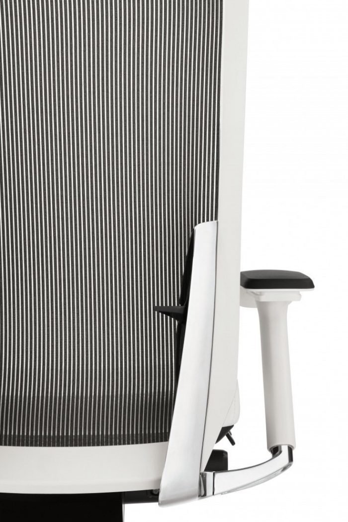 G20 Ultimate Synchronized Tilter Task Chair