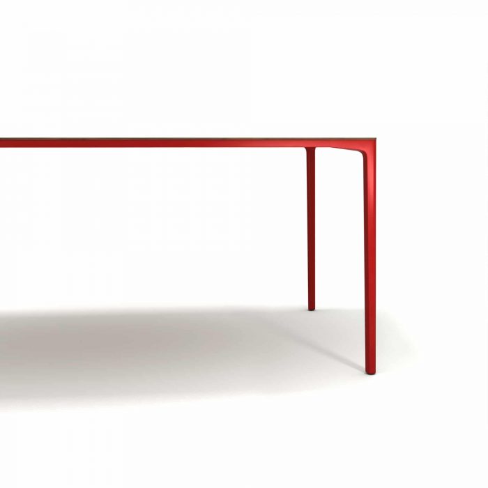 ATOM table leg